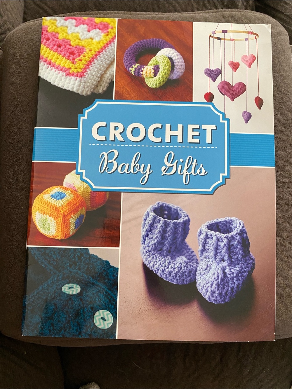 Crochet Baby Gifts Book